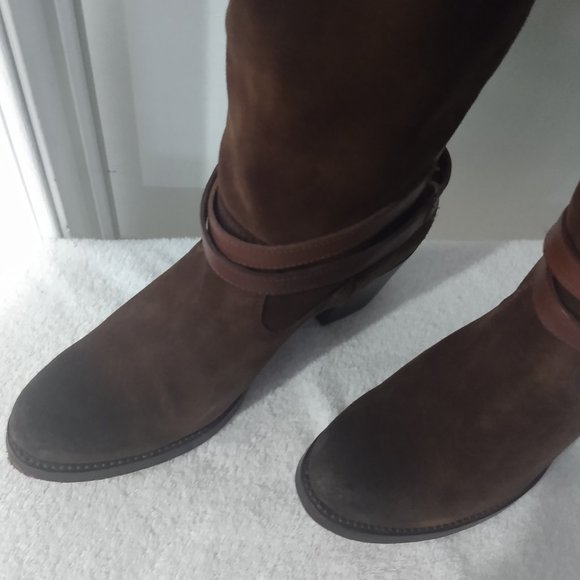 FRYE Boots - Picture 7 of 16